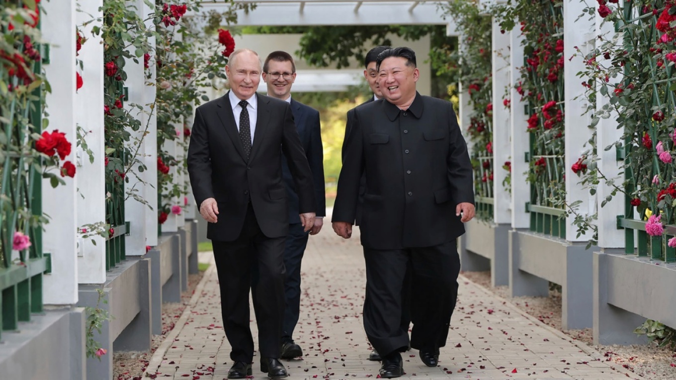 kim-jong-un:-lufta-ne-ukraine-ka-krijuar-“lidhje-gjaku”-mes-korese-se-veriut-dhe-rusise