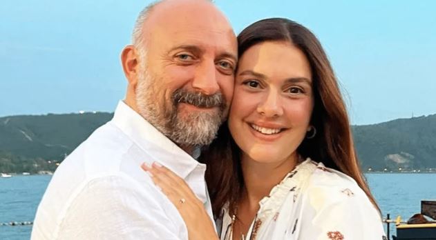 partnere-ne-ekran-dhe-ne-jete,-berguzar-korel-zbulon-prapaskenat-e-xhirimeve-me-halit-ergenc