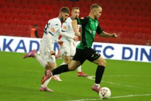 superkupa-e-shqiperise/-egnatia-–-dinamo-city,-sfida-qe-mbyll-vitin-2025-luhet-te-dielen-ne-“air-albania”