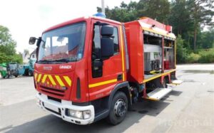 perfshihet-nga-flaket-magazina-e-grumbullimit-te-bimeve-medicinale-ne-malesi-te-madhe