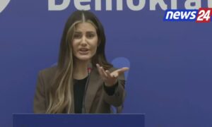 takimi-i-salianjit-ne-shkoder/-anetarja-e-frpd: pd-po-kalon-nje-periudhe-te-veshtire,-ndryshimin-nuk-e-bejne-figurat-e-lodhura,-por-energjia-e-te-rinjve