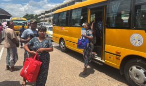 per-here-te-pare-pas-grushtit-te-shtetit,-myanmar-mban-sot-zgjedhje-parlamentare