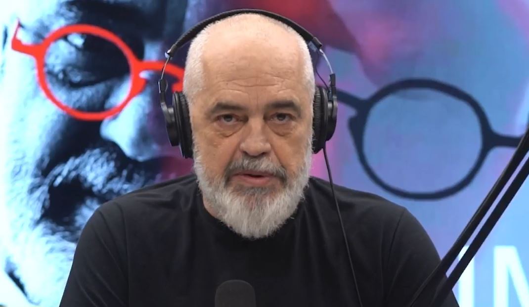 “akuze-e-hatashme!”/-skandali-me-tenderat-e-akshi,-rama-merr-ne-mbrojtje-mirlinda-karcanaj:-udhehoqi-tranformimin-digjital-te-qeverise!-700-tenxheret-e-corbes-politike…