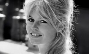nderron-jete-ne-moshen-91-vjecare,-aktorja-dhe-kengetarja-franceze-brigitte-bardot