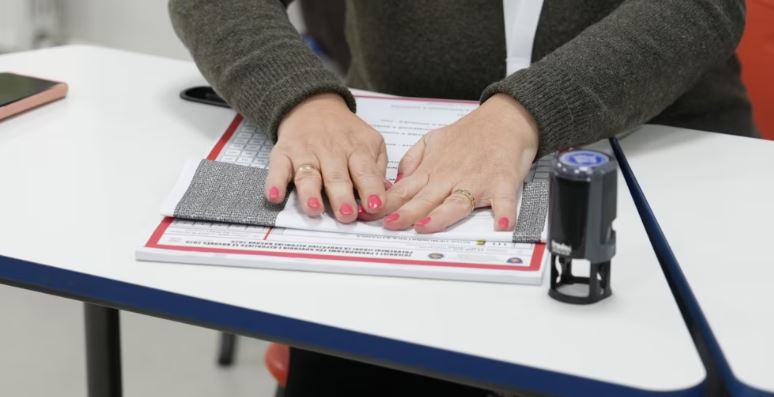 kosova-zgjedh/-kqz:-probleme-me-nderprerjen-e-energjise-ne-disa-qendra-votimi