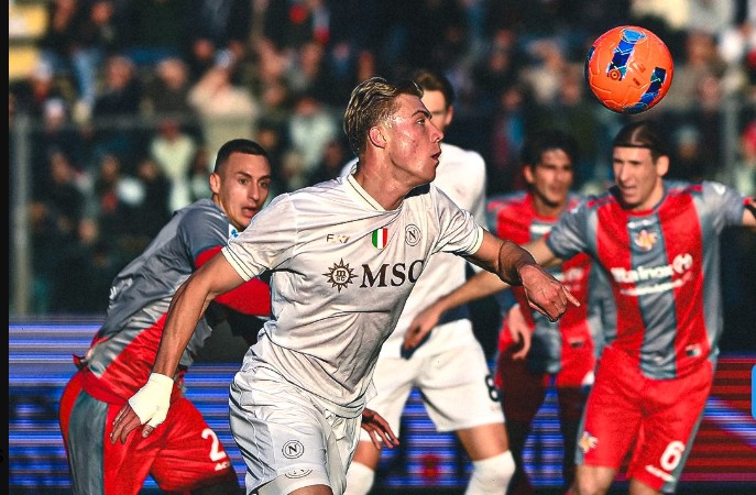 napoli-ka-bere-“bingo”-me-hojlund,-vendos-dopieta-e-danezit-ne-pjesen-e-pare-ndaj-cremonese-(video)