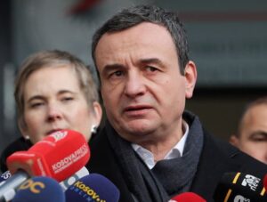 zgjedhjet-ne-kosove,-ne-fokusin-e-mediave-nderkombetare:-perpjekje-per-t’i-dhene-fund-krizes-politike