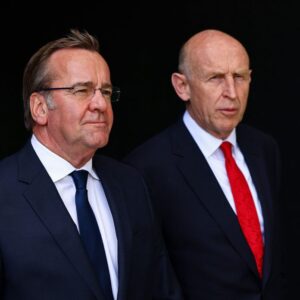 gjermania-dhe-britania-forcojne-bashkepunimin-ushtarak