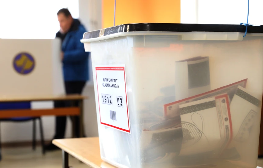 rezultati/-drejt-perfundimit-numerimi-i-votave-ne-kosove,-vetevendosje-dhe-albin-kurti-fitojne-me-rreth-50%.-pdk-force-e-dyte,-ldk-e-treta