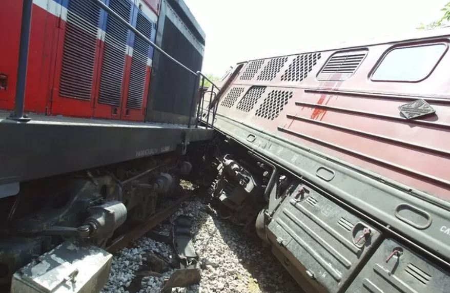 aksident-tragjik-hekurudhor-ne-meksike,-te-pakten-13-te-vdekur-dhe-98-te-plagosur