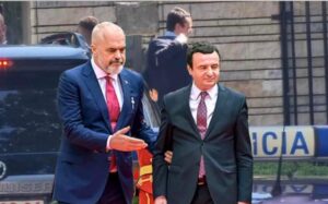 kurti-fitoi-zgjedhjet,-urimi-i-rames:-fitorja,-te-kthehet-ne-sukses-e-ne-mbaresi-per-kosoven