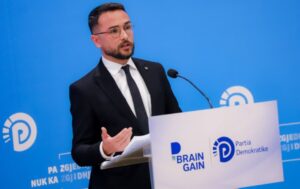 “ne-nje-klime-te-turbullt,-sulmesh-e-propagande,-kemi-arritur-te-ndezim-nje-drite-per-te-pare-me-qarte”,-tedi-kopliku:-tre-shtyllat-ku-do-te-zhvilloje-aktivitetin-departamenti-brain-gain