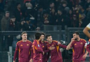 roma-e-gasperinit-gjen-golat-dhe-kthehet-te-fitorja,-parakalon-juventusin,-ngjitet-e-katerta!-(