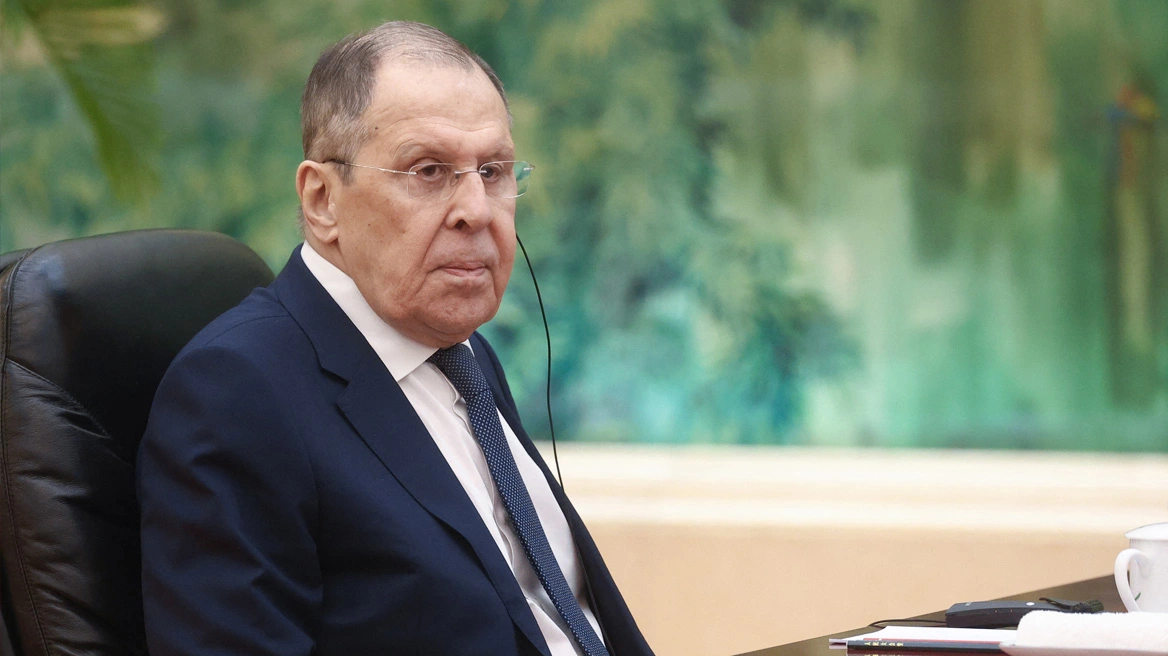 lavrov:-perendimi-duhet-te-perballet-me-realitetin-ne-terren