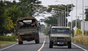 ushtria-tajlandeze-akuzon-kamboxhian-per-shkelje-te-armepushimit-me-mbi-250-drone