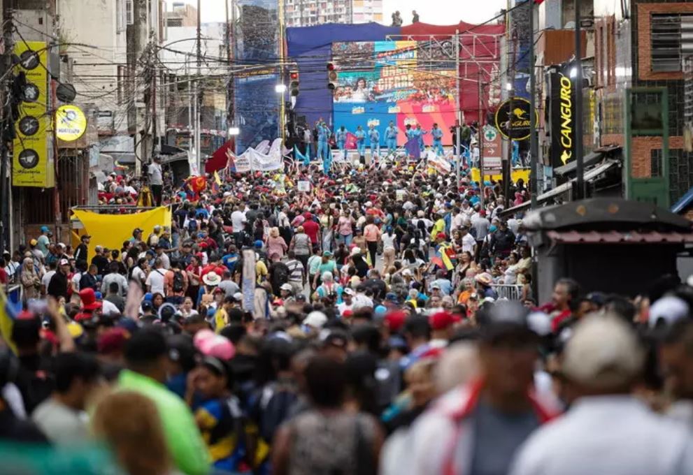 trump-sinjalizon-sulmin-e-pare-tokesor-amerikan?-shba-shkaterrojne-nje-skele-te-trafikut-te-droges-ne-venezuele