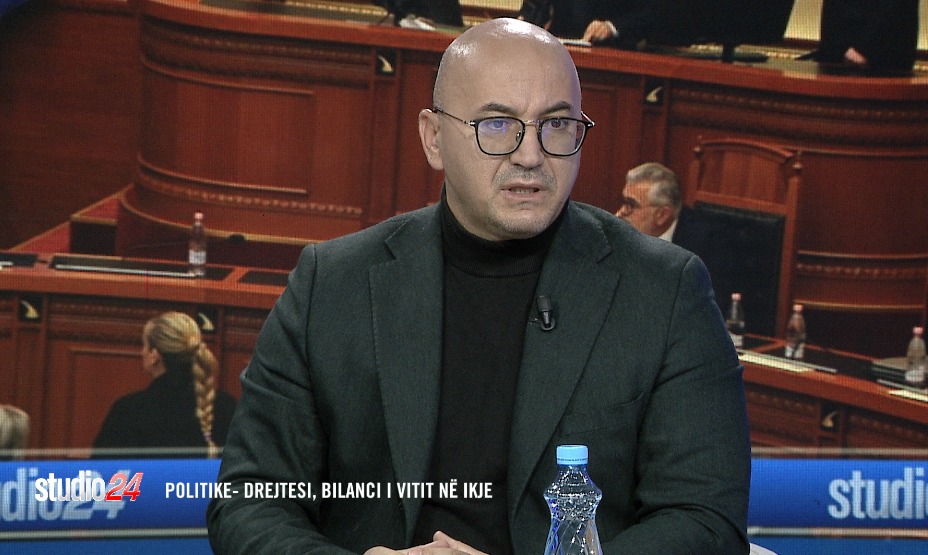 “‘veliaj’,-‘balluku’-dhe-‘akshi’-ngjarjet-me-te-renda!-2026-viti-i-shpagimit-te-madh”,-litaj:-ahmetaj-hynte-ne-zyren-e-rames-pa-trokitur,-i-vetmi-qe-e-bente-te…