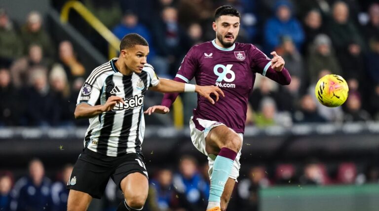 dhuroi-nje-asist-me-koke,-note-pozitive-per-brojen,-“bomberi”-kuqezi-fiton-burnley-(video)