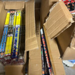 konstatohen-3-dyqane-ne-peshkopi-me-fishekzjarre-dhe-kapsolla,-e-pesojne-3-pronaret-e-bizneseve