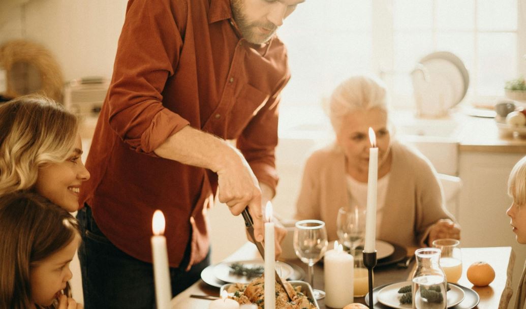 tipat-bezdises-qe-do-te-hasni-ne-cdo-tryeze-festash!-si-t’i-menaxhoni