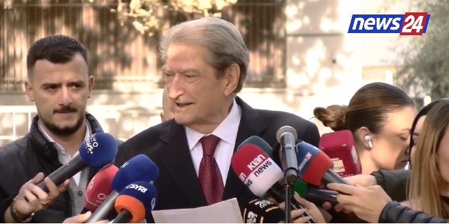 “prej-4-vitesh-nuk-kapet-asnje-kg-kokaine”/-berisha-flet-jashte-ambienteve-te-spak:-porti-i-durresit-kontrollohej-nga-troplinet