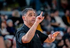 skandal-ne-bosnje-serbi/-vershellehet-himni-serb-ne-sarajeve,-ne-ndeshjen-e-basketbollit