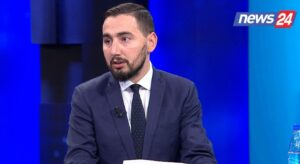 skandali-“balluku”/-avokati-marash-logu:-me-shqip-se-kaq-s’mund-te-thuhet.-ministri-mund-te-pezullohet-nga-detyra,-e-parashikon-kodi-penal