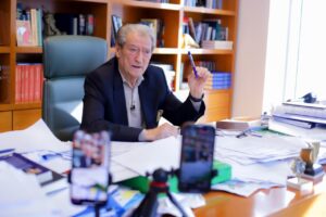 dosja-balluku/-berisha:-ne-kushtetuese-shkoi-edi-rama-sepse-ai-eshte-bashkeautor-ne-keto-vjedhje-te-medha.-kemi-nje-mision-dhe-ky-mision-eshte-te-bindim-shqiptaret-qe-te-ngrihemi,-te-largojme-edi-ramen-dhe-te-votojme-te-lire-si-qytetare