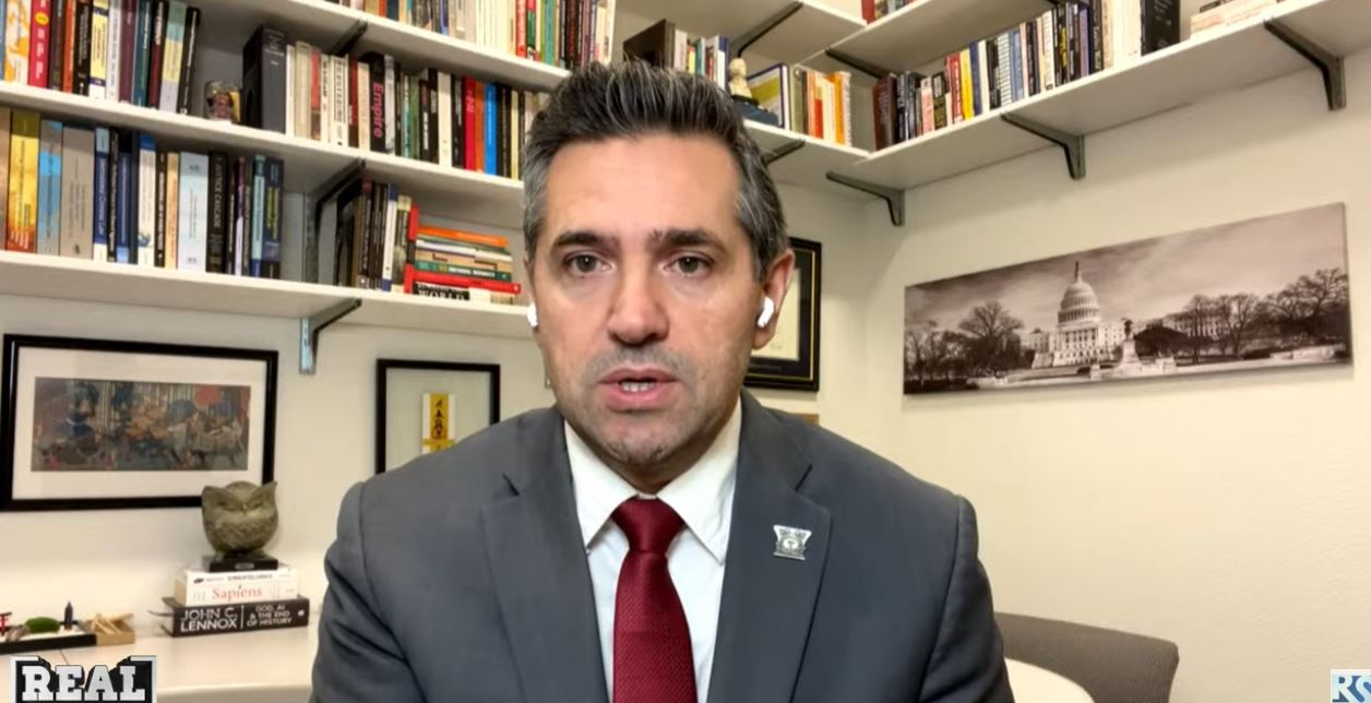 konflikti-ne-ukraine/-medlir-mema:-europa-ka-luajtur-rol-te-rendesishem,-por-shba-ka-vendim-deciziv