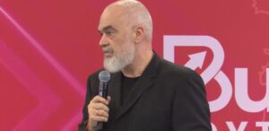 sherbim-i-ri-per-ish-studentet-dhe-studentet-nga-viti-2012-e-ne-vijim/-rama:-verifikoni-numrin-e-matrikullimit-online-ne-e-albania