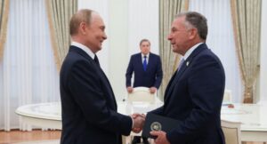 putin-dhe-i-derguari-i-trumpit-diskutojne-ne-moske-per-luften-ne-ukraine