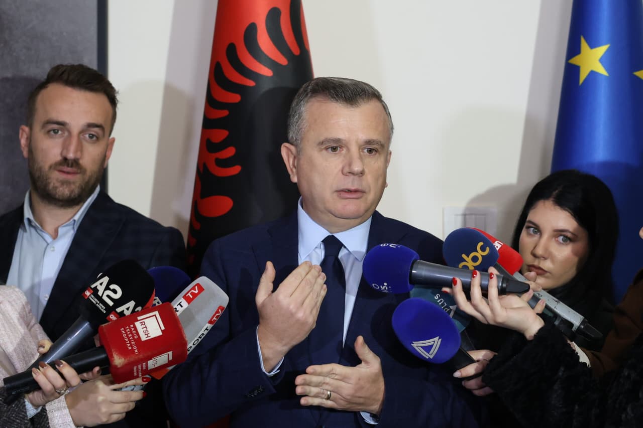 avokati-i-popullit,-ps:-e-para-opozita.-kreu-i-grupit:-votojme-te-parin-nga-pd