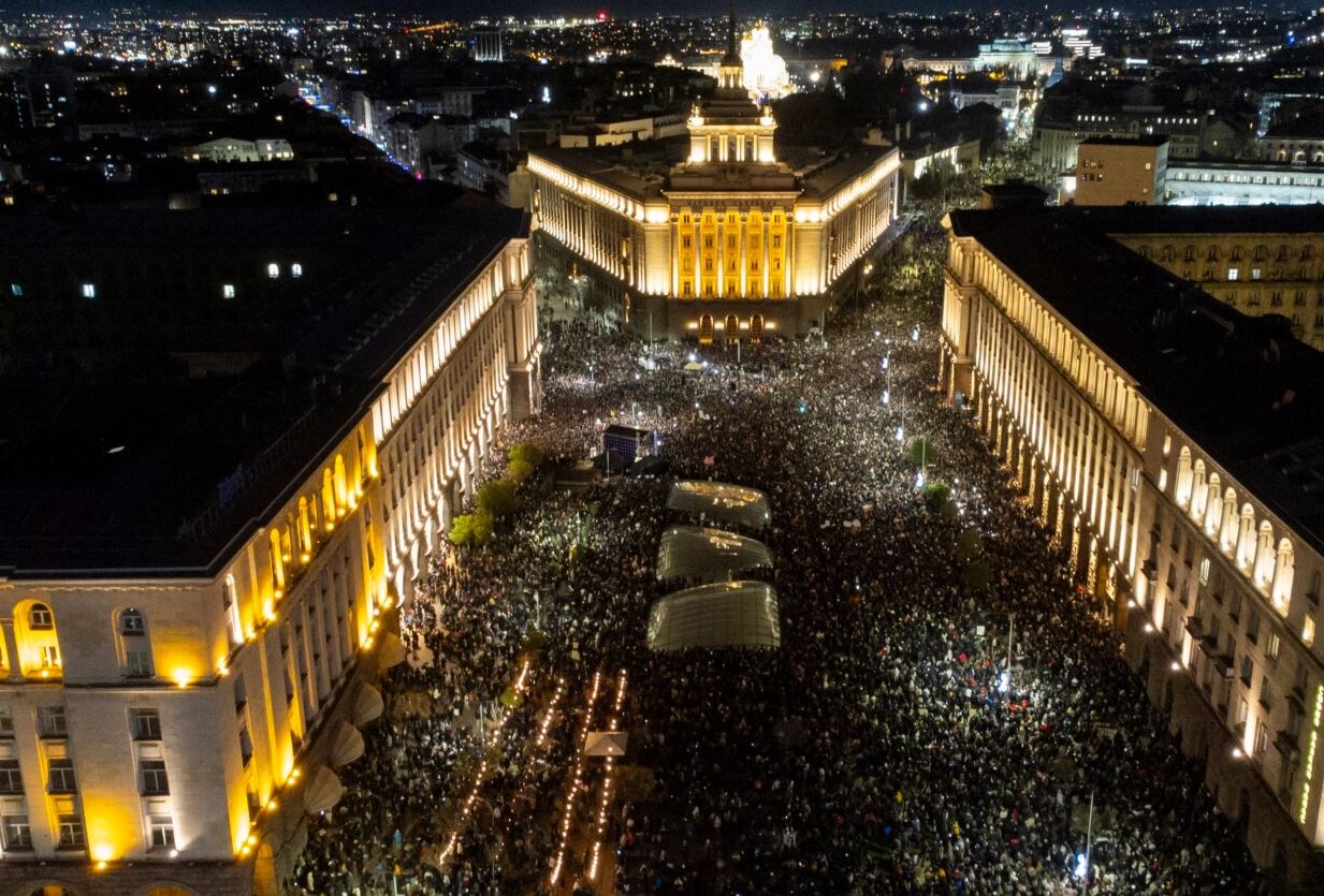 cfare-i-nxiti-protestat-me-te-medha-ne-dekada-ne-bullgari?