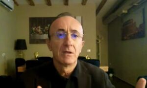 “berishes-nuk-i-falen-piramidat,-gerdeci-apo-21-janari”,-ish-deputeti-sula:-pa-ikur-berisha,-rama-‘te-fleje-gjume-rehat’!