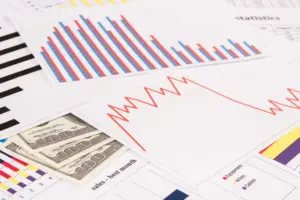 okb:-rritja-ekonomike-globale-pritet-te-bjere-ne-2.6%-kete-vit