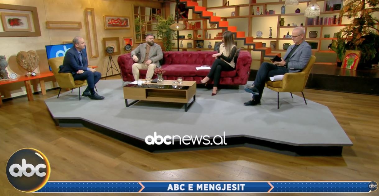 25-minuta-“i-ngulur”-mbi-gozhda,-21-dite-heshtje,-hedhje-nga-4000-metra-lartesi…-amarildo-sterkaj-‘shkund’-studion-me-sfidat-ekstreme