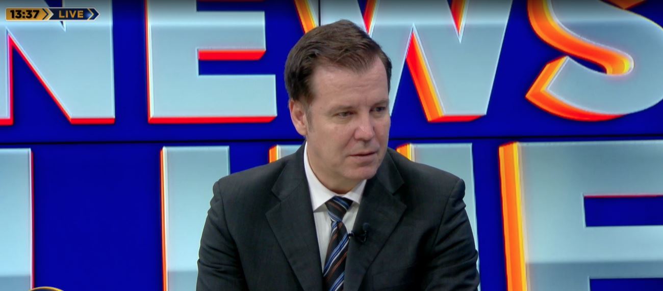 “trump,-ne-favor-te-rusise”/-tafani:-ukraina?-europa-duhet-te-futet-‘all-in’.-per-shba,-nato-eshte-e-vdekur!