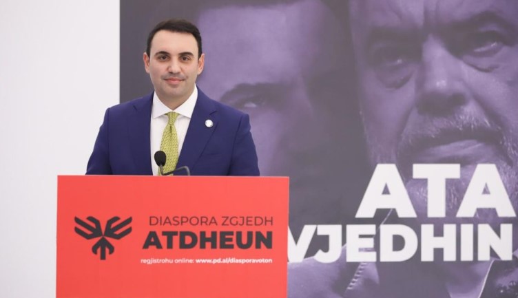 arrestimi-i-mogherinit-per-afere-me-tenderat-e-kolegjit-te-europes/-denoncimi-i-kellicit:-skandali-jo-vetem-ne-bruksel,-koleget-e-saj-ne-shqiperi-zhduken-22-mln-euro 