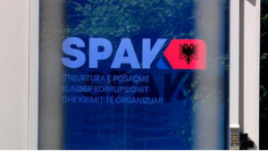 emri/-ndikim-i-paligjshem-ndaj-funksionareve-publike,-spak-sekuestron-pasurite-e-te-akuzuarit