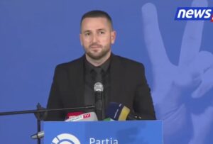 “rregullat-e-lojes-vihen-perpara,-jo-pas”,-ish-kreu-i-frpd-dega-durres:-primaret-ishin-sistem-shume-i-mire,-elektrizoi-njerezit,-por…