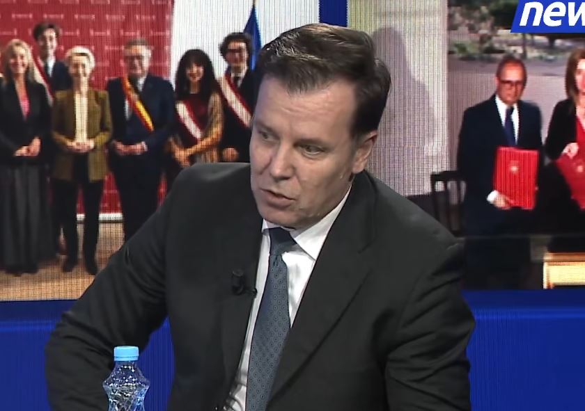 skandal-i-mogherinit,-endri-tafani:-ekonomia-e-evropes-ka-shteruar,-politikanet-po-shiten-si-bankat-dhe-ekipet-e-sportit