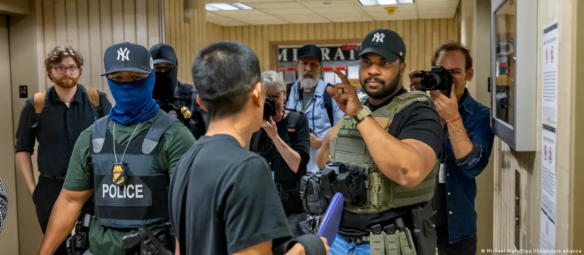 shba-pezullojne-aplikimet-per-imigrim-per-19-shtete