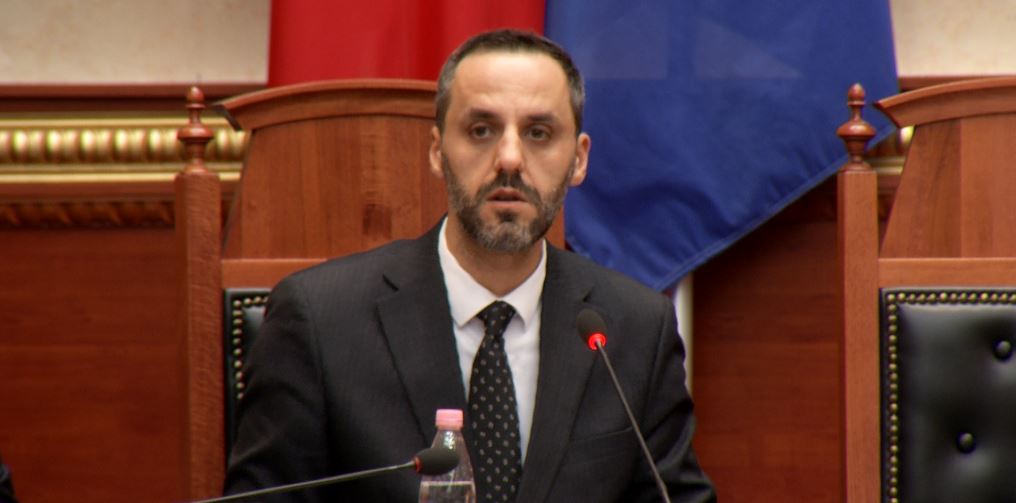 “reforma-ne-drejtesi,-kyc-per-integrimin-e-shpejte”,-lamallari-opozites:-te-henen-shenjetroni-prokuroret-e-spak,-javen-e-mbyllni-me….