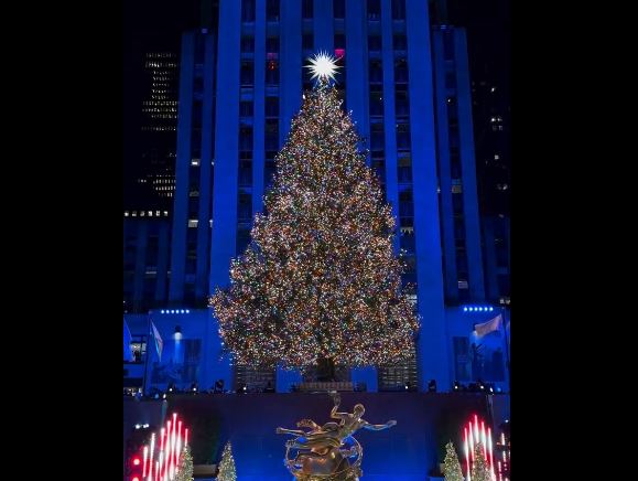 50-mije-drita-led-dhe-nje-yll-mbi-400-kilograme/-ndizet-pema-e-krishtlindjeve-e-qendres-rockefeller-ne-manhatan-(video)