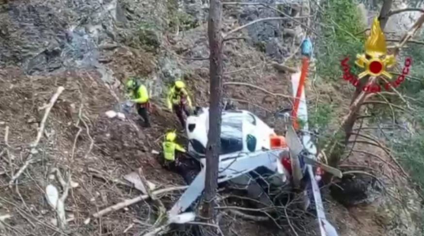 itali,-piloti-humb-kontrollin,-rrezohet-helikopteri-ne-zonen-le-prese.-nje-viktime-dhe-tre-te-plagosur