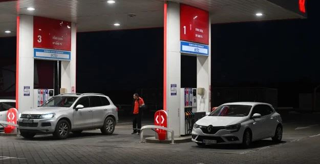 uashingtoni-pezullon-nje-pjese-te-sanksioneve-ndaj-gjigantit-rus-te-naftes-”lukoil”