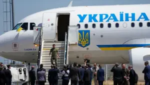 alarm-sigurie-ne-irlande,-drone-te-panjohur-ndoqen-avionin-e-zelensky-t