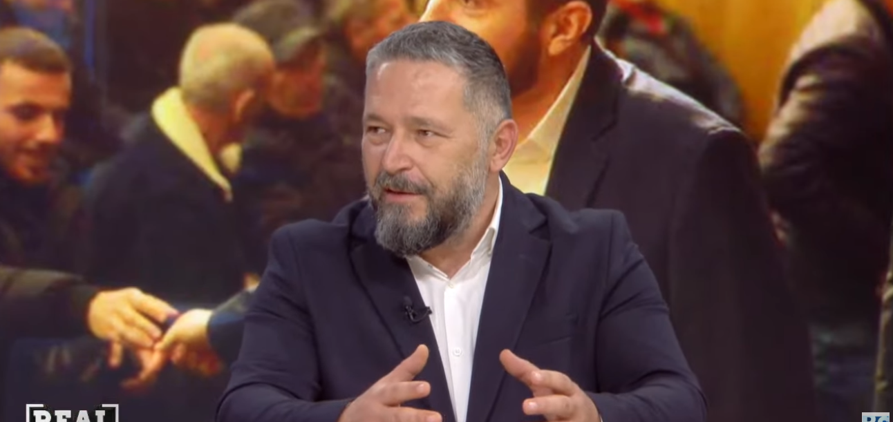 “fjalimet-e-berishes-dhe-salianjit,-pa-permbajtje”,-kthupi:-artikulojne-teza-elektorale,-por-jo-per-hallin-e-pd