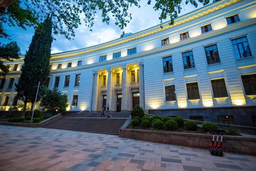 arsimi-ne-universitetet-shteterore-te-gjeorgjise-do-te-jete-plotesisht-falas-nga-viti-i-ardhshem