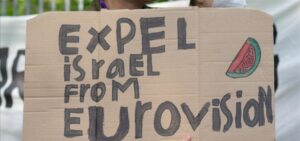 reagimet-rriten-pasi-izraeli-u-kualifikua-per-eurovision-2026,-duke-bere-qe-disa-vende-te-terhiqen